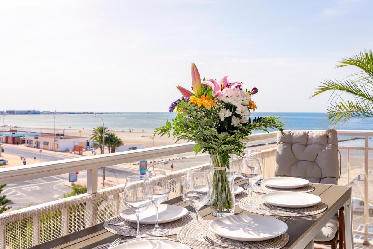 ✩Direct Beach Location ✩ Familyfriendly ✩ Netflix Santa Pola Exterior foto