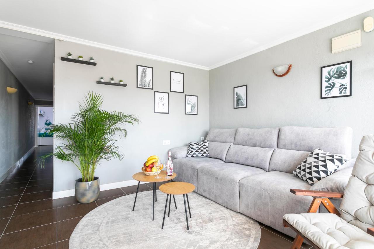 ✩Direct Beach Location ✩ Familyfriendly ✩ Netflix Santa Pola Exterior foto
